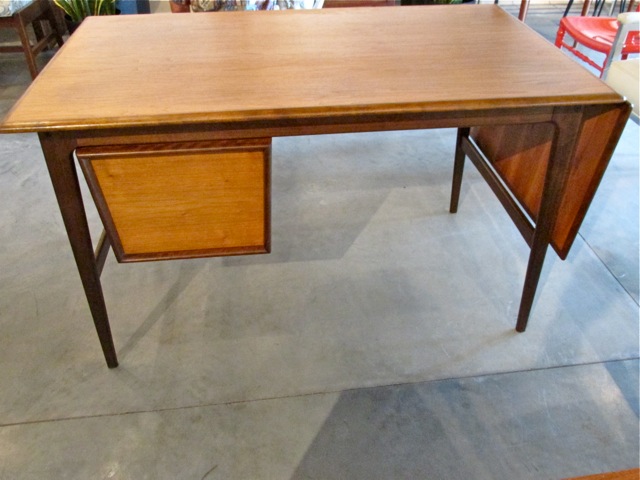 Arne Vodder Teak & Rosewood Desk
