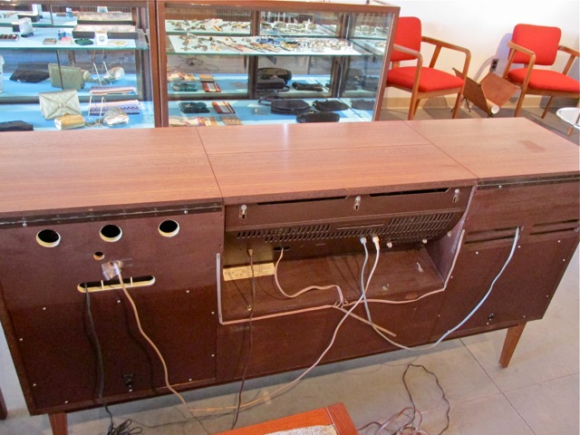 Telefunken Bayreuth  5652 MX Stereo Credenza