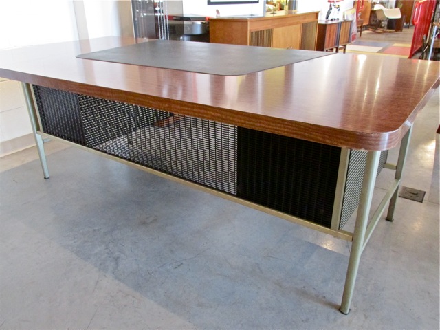 Gordon Bunshaft Executive Desk