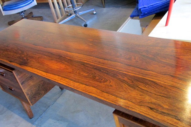 Rosewood Floating Top Desk