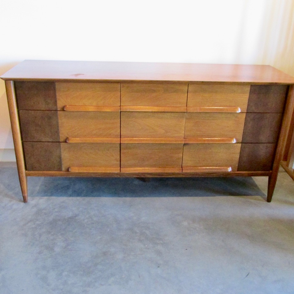 Sold 12