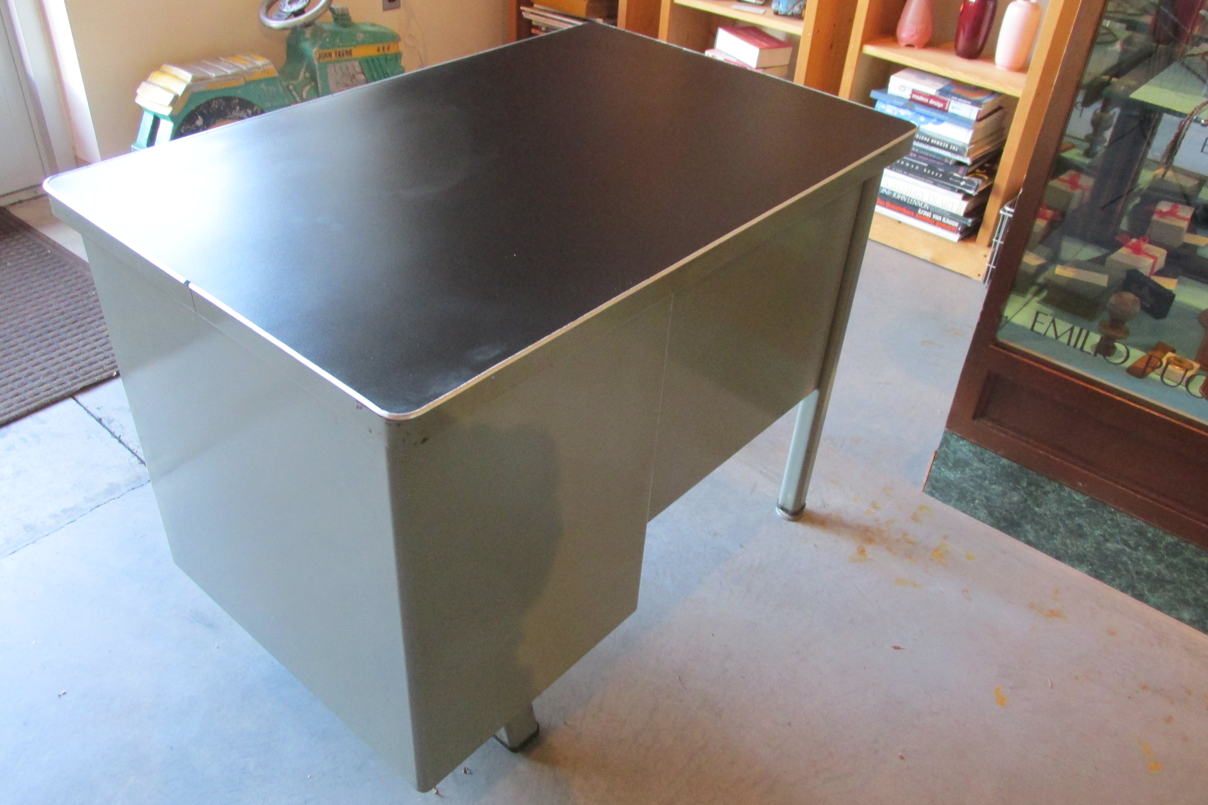 Steelcase <em>Tanker</em> Desk