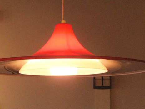 Red Saucer Pendant 