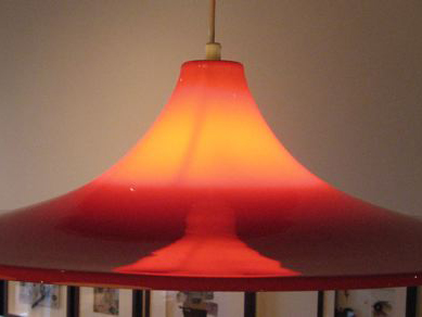 Red Saucer Pendant 