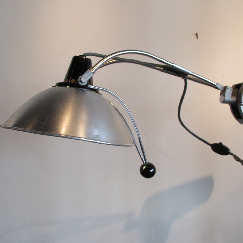 Castle Streamline Floor Lamp