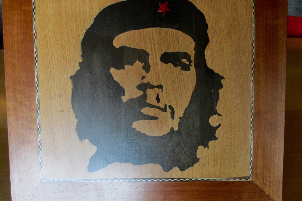 <em>Che Guevera</em>  Wood Inlay Plaque