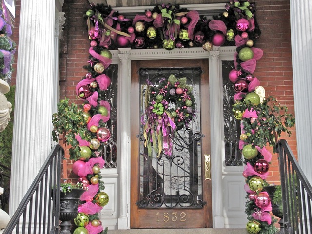 December 2011--  Richmond, Virginia Holiday Design Style
