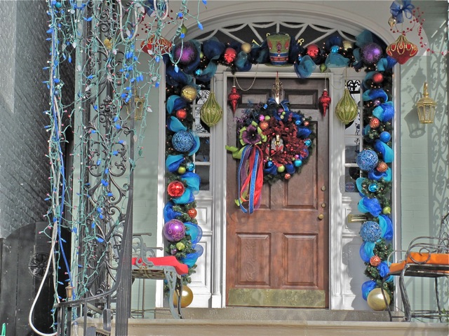 December 2011--  Richmond, Virginia Holiday Design Style