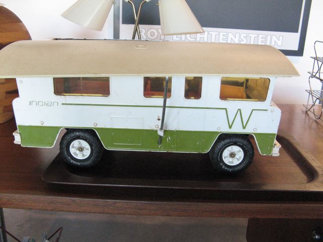 Ken's Winnebago Indian Model Motor Home 