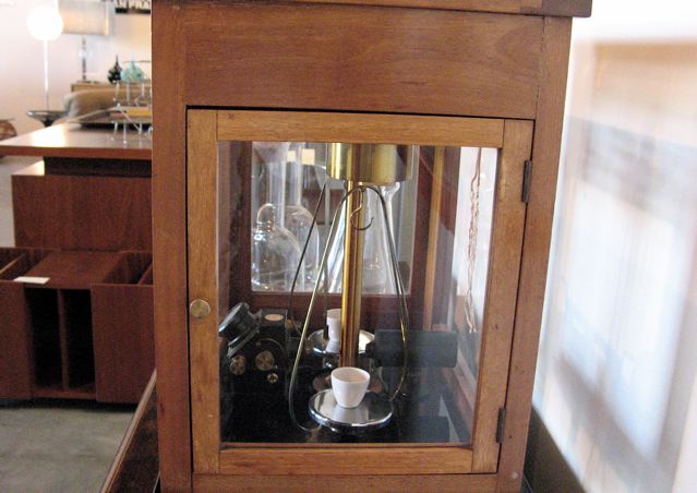 Oertling Laboratory Balance