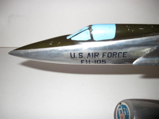 Mattijs Verkuyl's Model <em>FH-105 Thunderchief</em> Jet Bomber