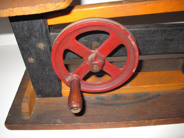 Americana Hand Made Jig Saw