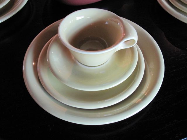 Russel Wright  Ceramic Ware