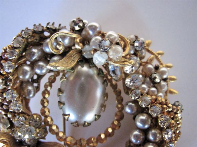 Miriam Haskell Style Brooch