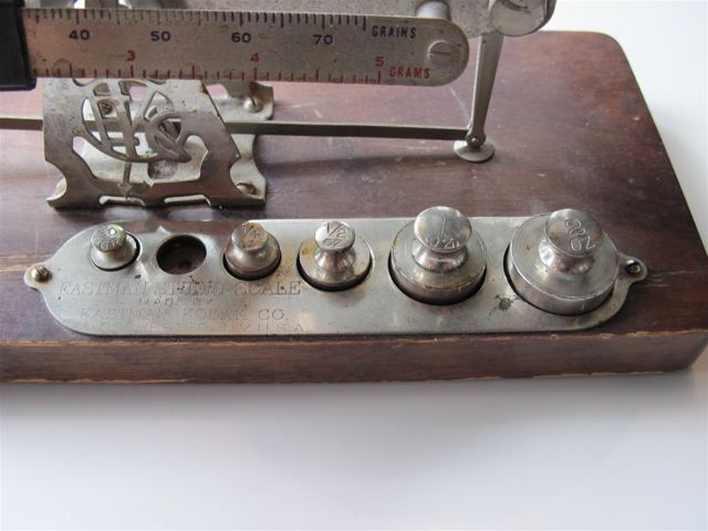 Eastman Studio Scale