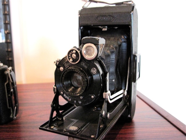 Eastman Kodak & Ansco Vintage Cameras