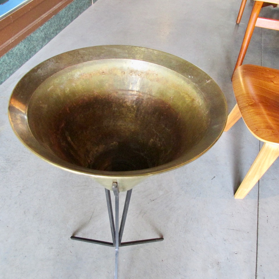 Paul McCobb Iron & Brass Planter
