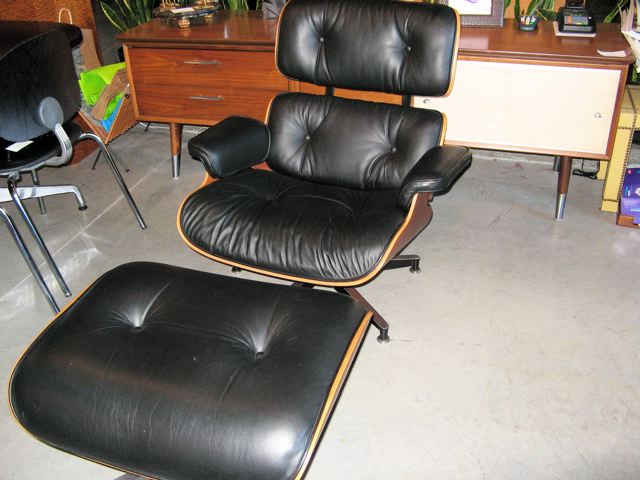 Eames Lounge and Ottoman