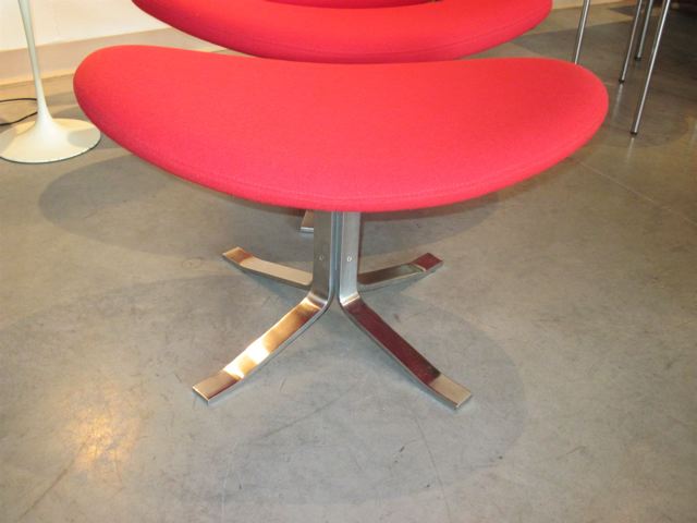 Corona Chair & Ottoman by Erik Jorgensen