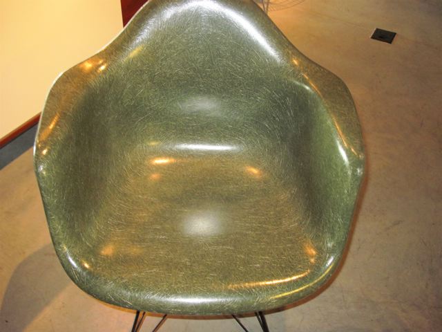 Eames Tower Fiberglass Armchair