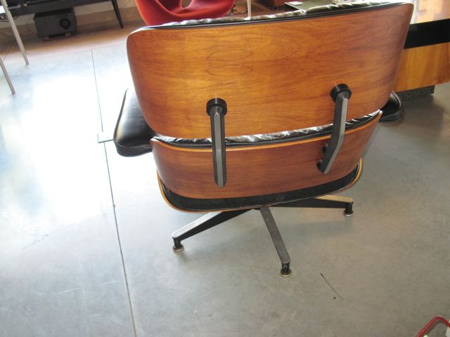 Charles Eames Rosewood  670 Lounge & Ottoman 