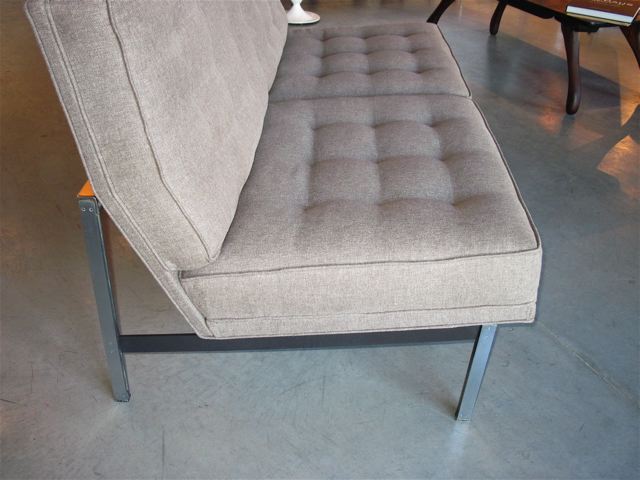 Florence Knoll Parallel Bar Sofa