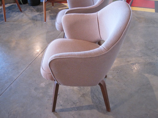 Eero Saarinen <em>Executive</em> Armchairs