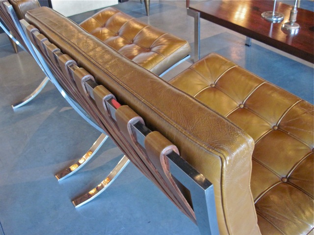 Mies van der Rohe <em>Barcelona</em> Chairs