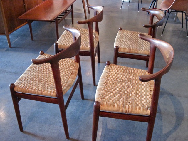 Hans Wegner <em>Cow Horn</em> Chairs