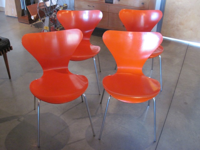 Arne Jacobsen Series 7 Side Chairs