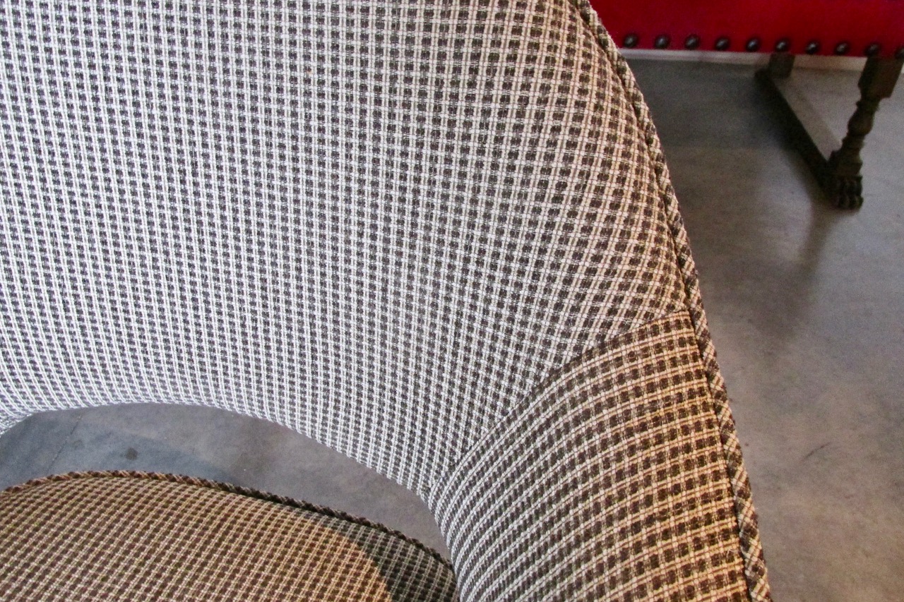 Saarinen Pair Executive Lounge Chairs
