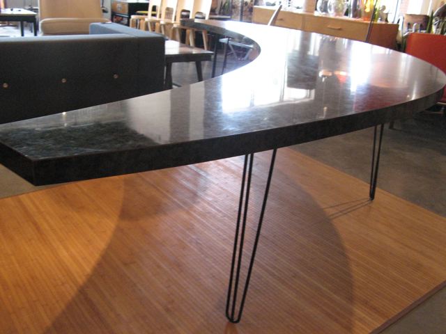 Boomerang Pin Leg Table 