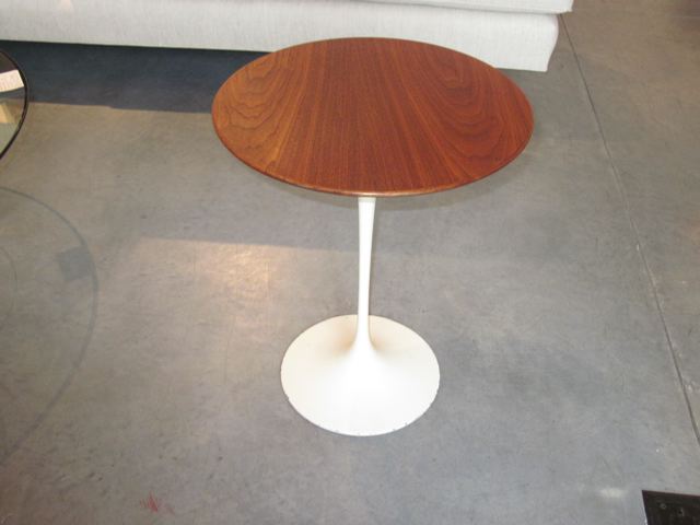 Saarinen Rosewood Tulip Base Table