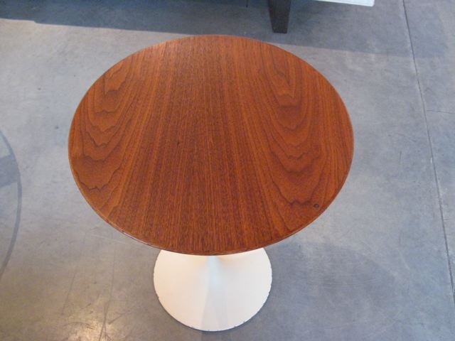 Saarinen Rosewood Tulip Base Table