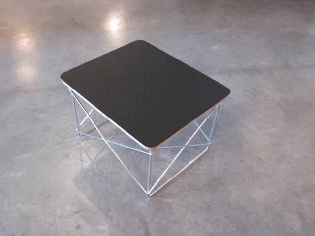Eames <em>LTR Wire Base</em> Table