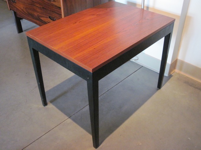 George Nelson End Table W/Lamp