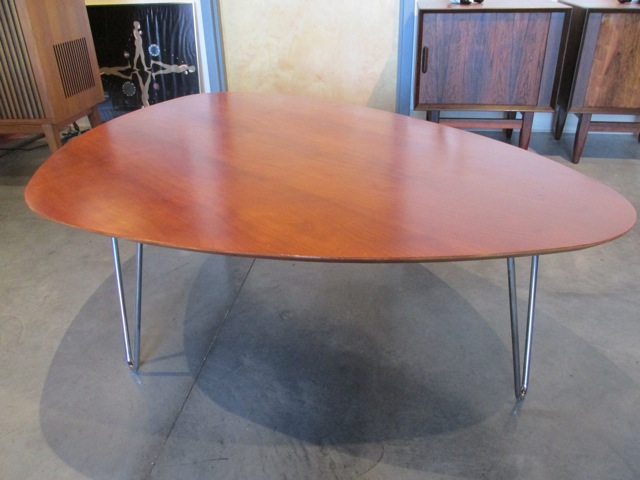 Noguchi Rudder Coffee Table # IN52