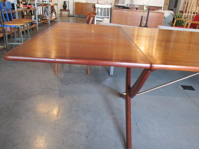 Hans Wegner AT 314 Dining Table