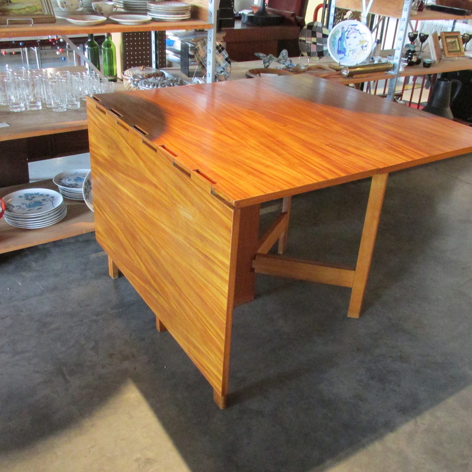 George Nelson Model # 4656 Gate Leg Dining Table